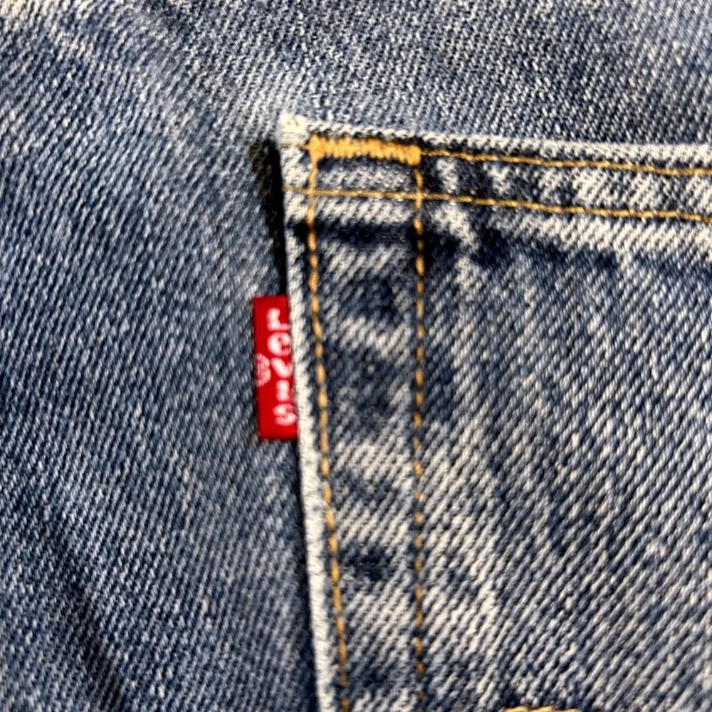 Levis 505 Jeans Mens 34x29 Medium Wash Straight Leg Classic Fit Denim Pants
